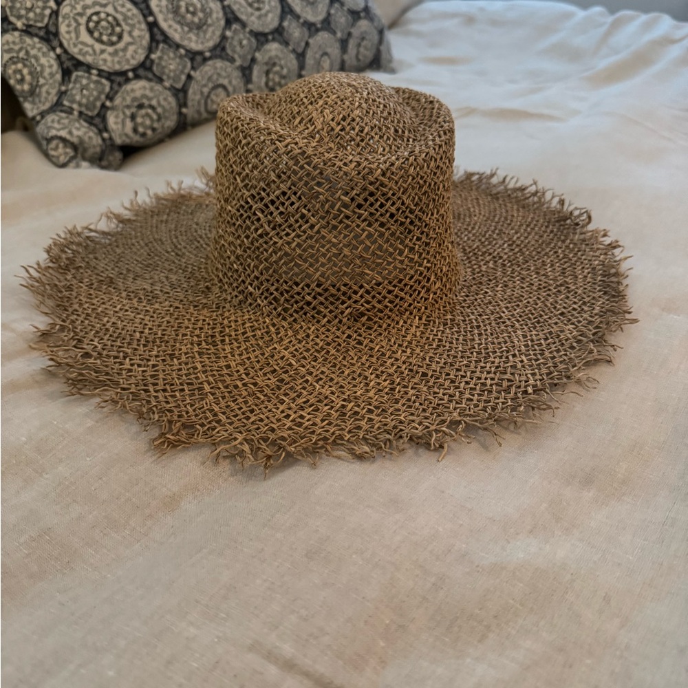 Stylish Woven Straw Hat